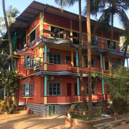 Nimmu Guest House & Restaurant Gokarna Гокарна Экстерьер фото