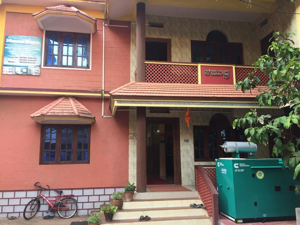 Nimmu Guest House & Restaurant Gokarna Гокарна Экстерьер фото