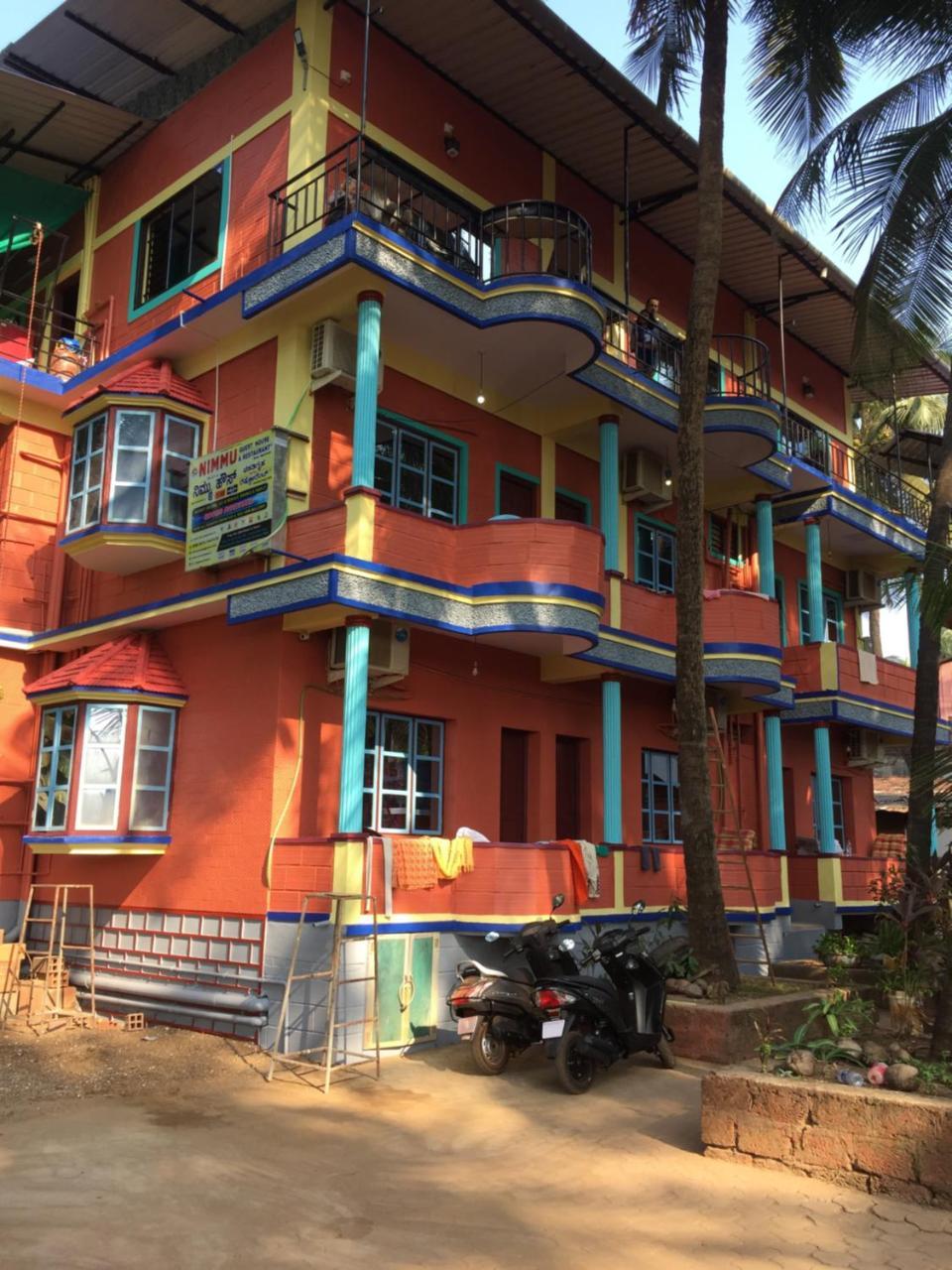 Nimmu Guest House & Restaurant Gokarna Гокарна Экстерьер фото