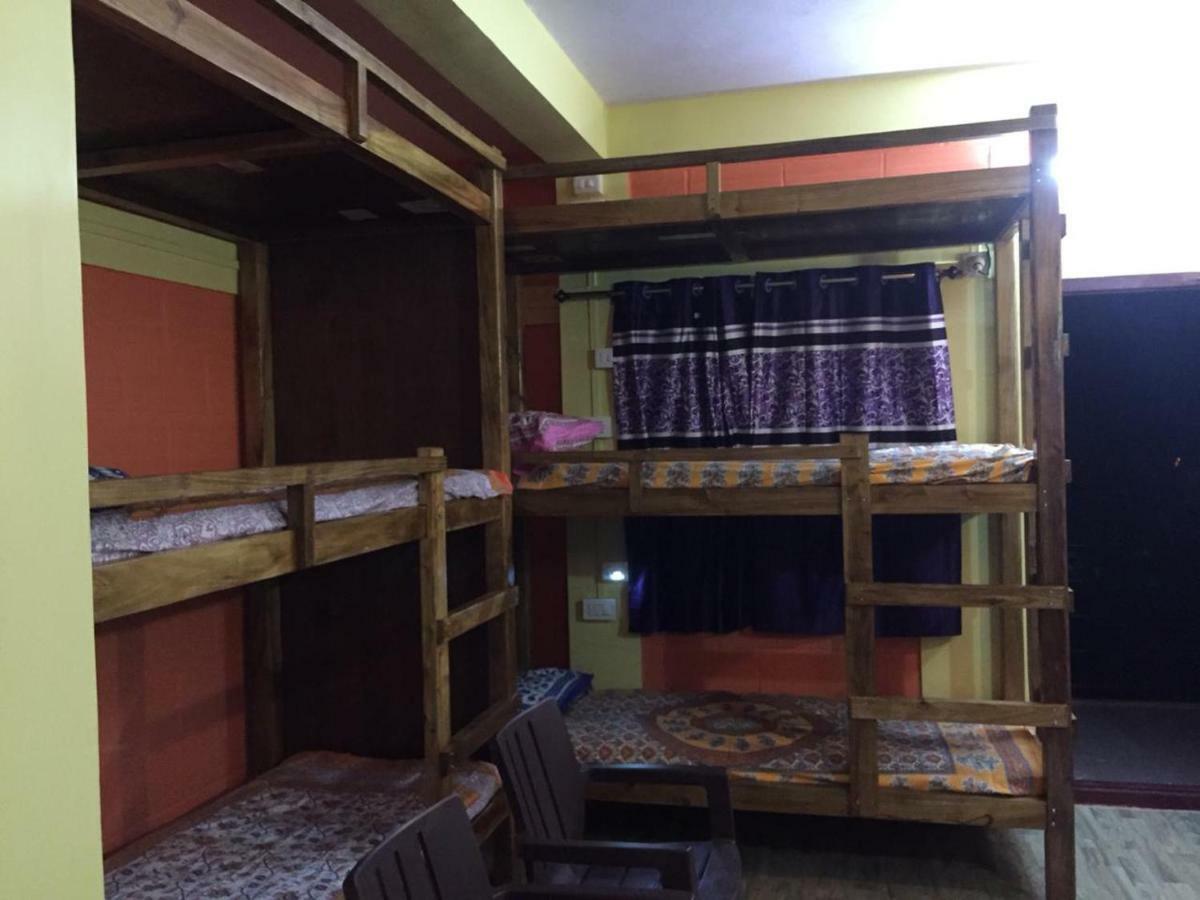 Nimmu Guest House & Restaurant Gokarna Гокарна Экстерьер фото